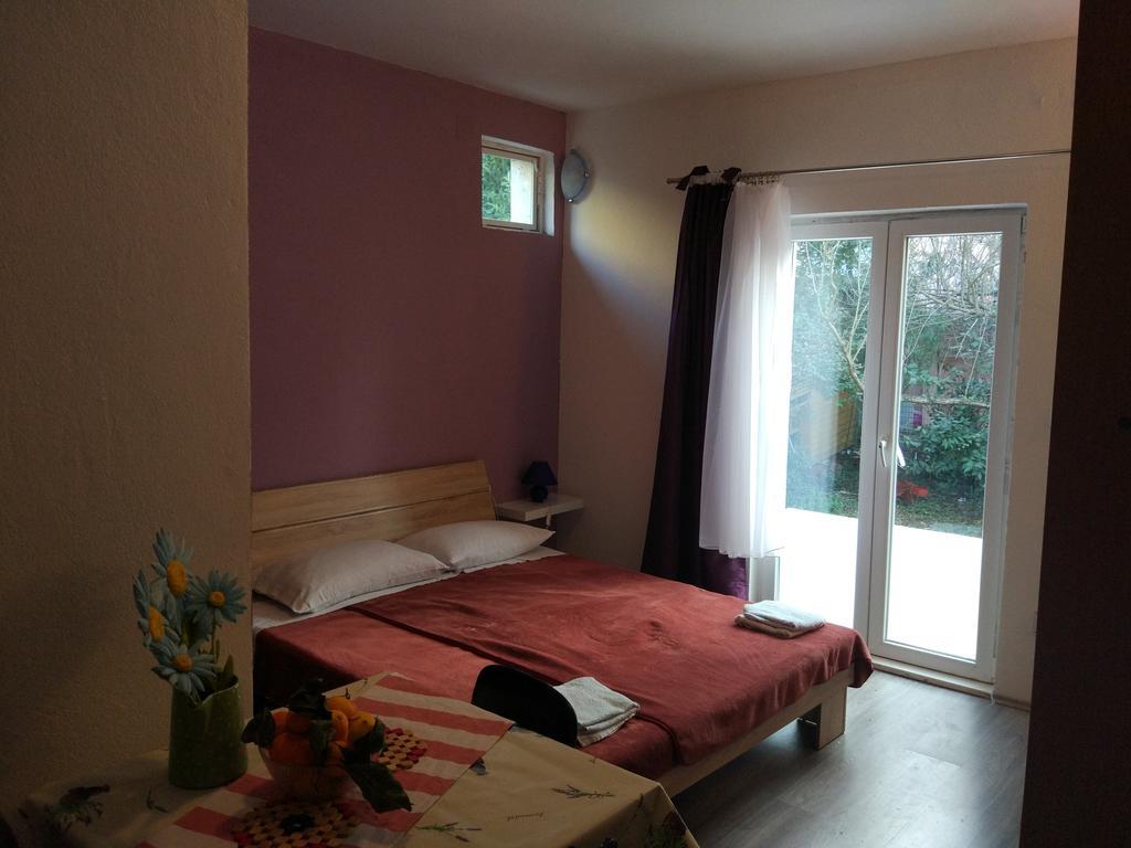 Apartment Tome Biograd Na Moru Exterior foto